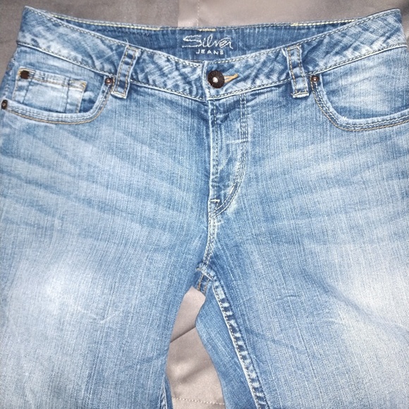 Silver Capris! NEW - Picture 4 of 4